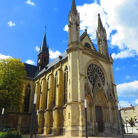 Paul - Proche Gare Centre & Arena Reims