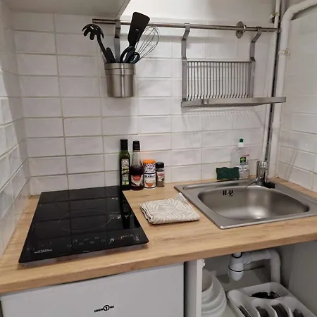 Apartman Paul - Proche Gare Centre & Arena *